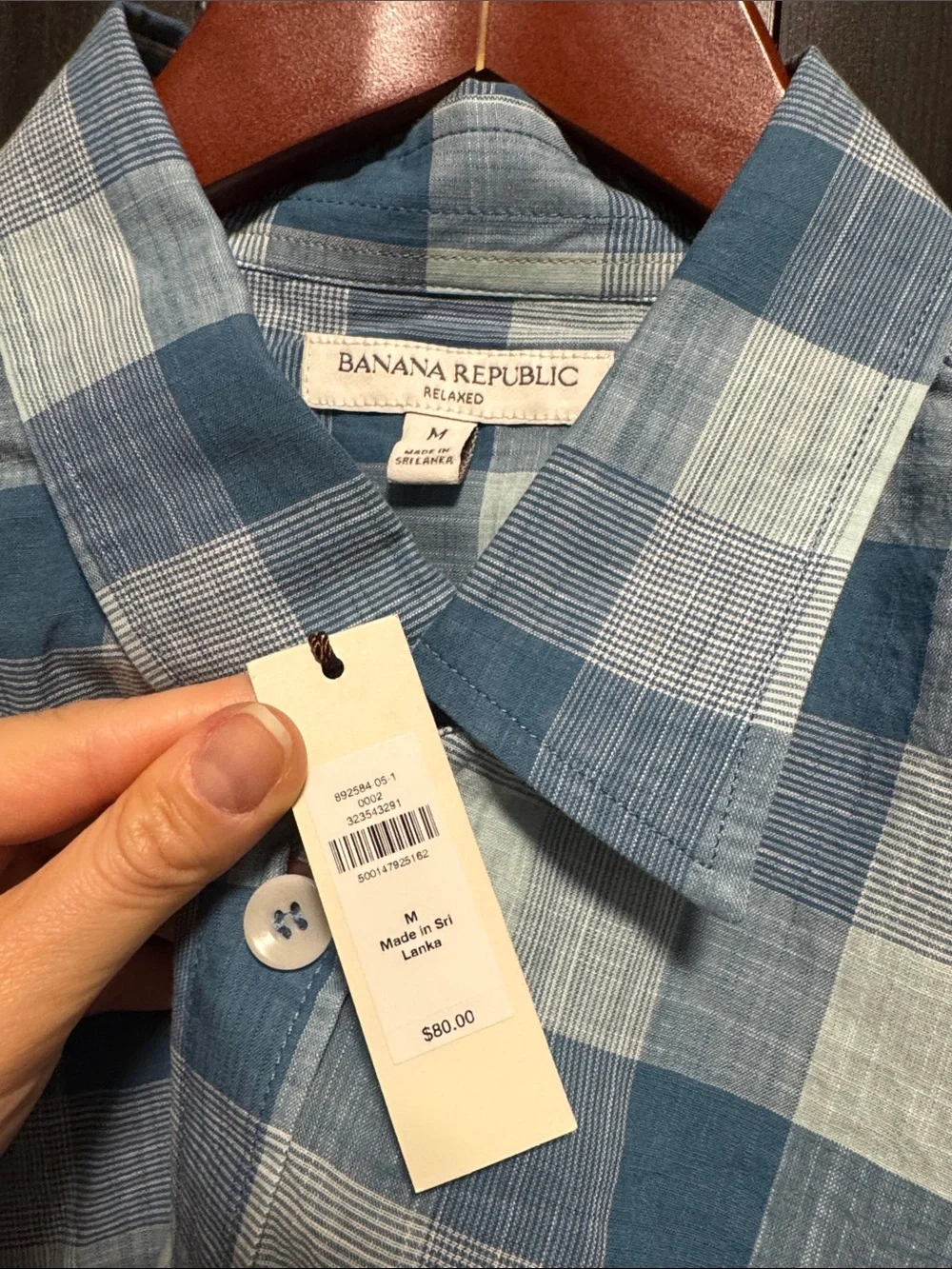 Banana Republic Men's Blue Plaid Button-Up Shirt - Classic & Relaxed Casual